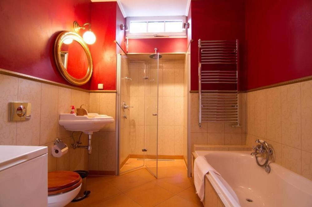 Apartmany Vila Liberty Karlovy Vary Exterior photo